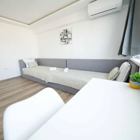 Appartamento Sunny 2-bedroom With Sea View Varna